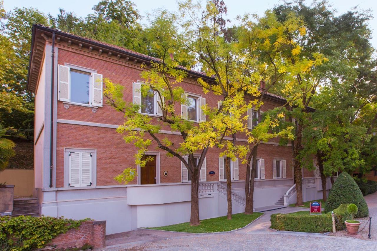 Villaggio Narrante - Foresteria Delle Vigne Serralunga d'Alba Buitenkant foto